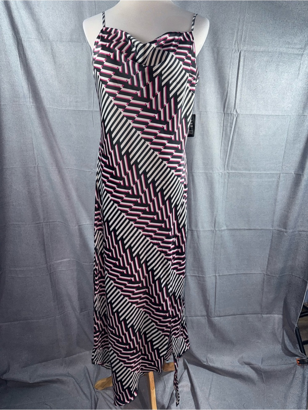 2466-Express Black, White & Pink Geometric Slip Maxi Dress